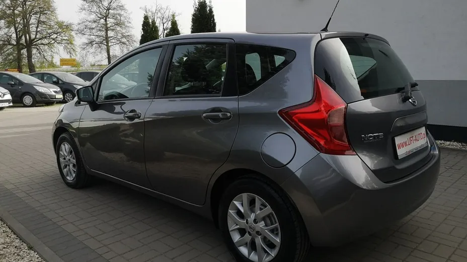 NISSAN Note -