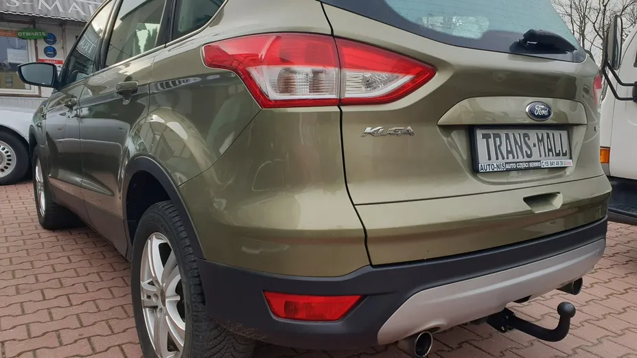 FORD Kuga -