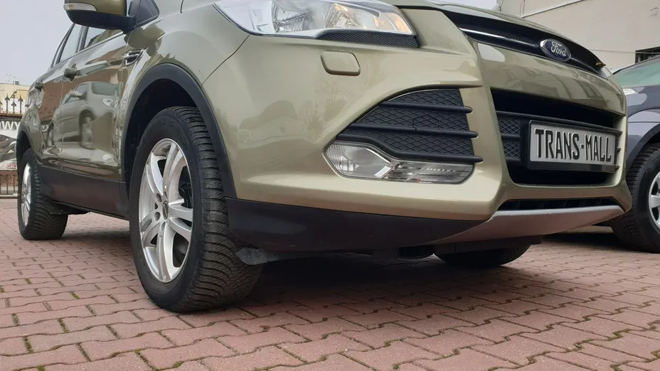 FORD Kuga -