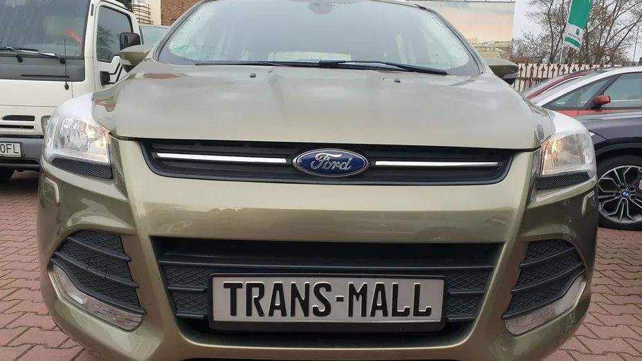 FORD Kuga -
