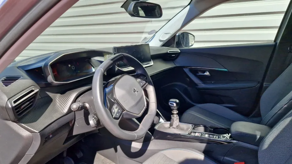 PEUGEOT 2008 -