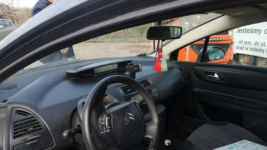 CITROEN C4 -