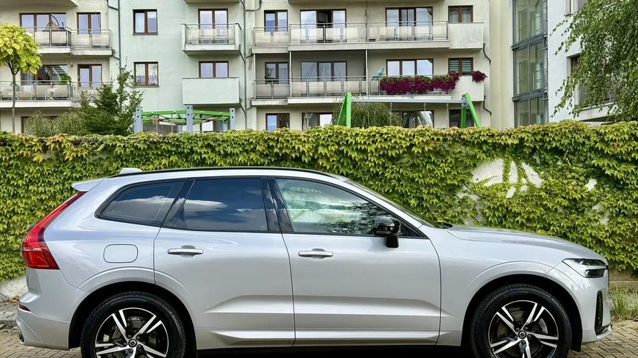 VOLVO XC60 -