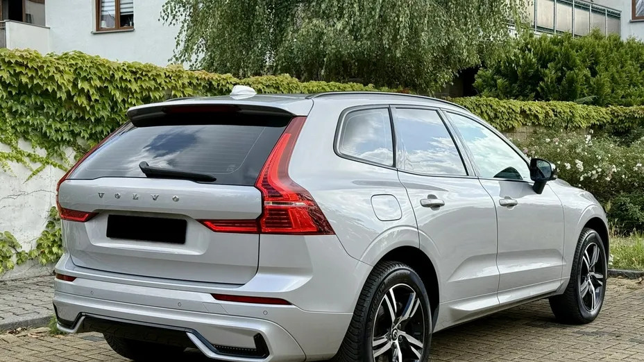 VOLVO XC60 -