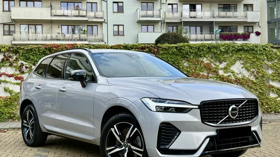 VOLVO XC60 -