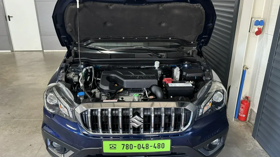SUZUKI S-Cross -
