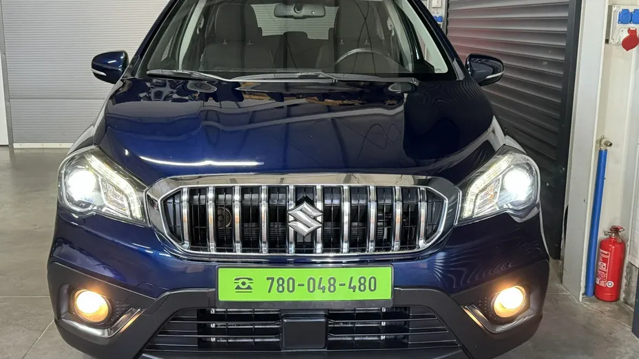SUZUKI S-Cross -