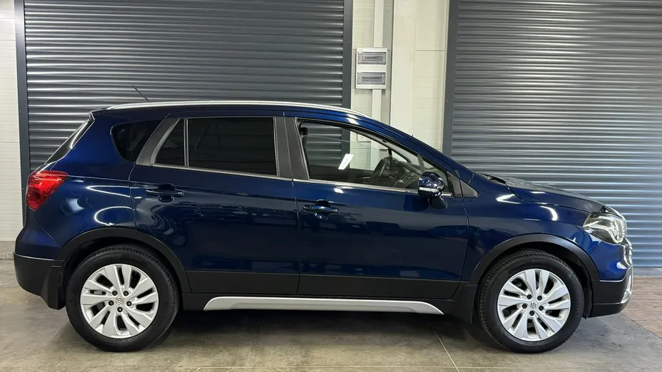 SUZUKI S-Cross -