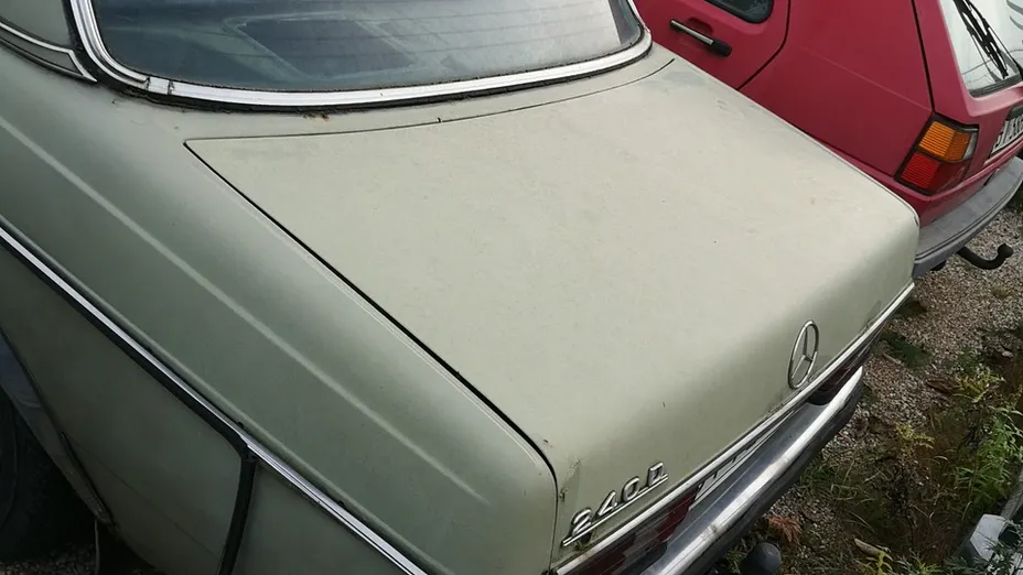 MERCEDES-BENZ 123 -