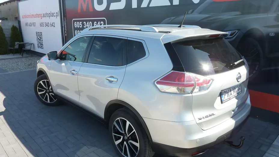 NISSAN X-Trail -