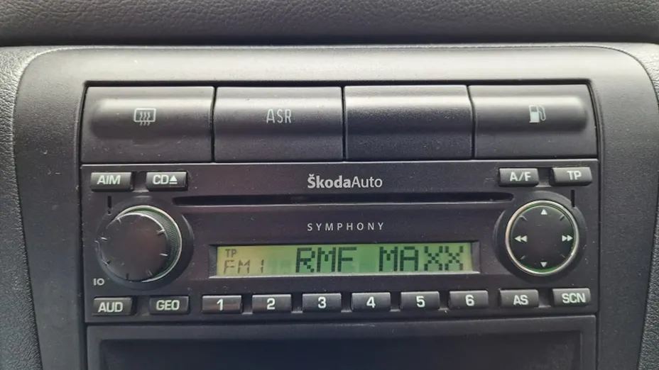 SKODA Octavia -