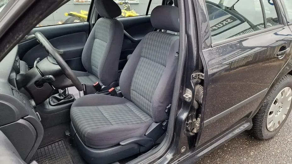 SKODA Octavia -