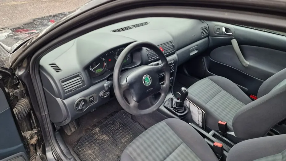 SKODA Octavia -