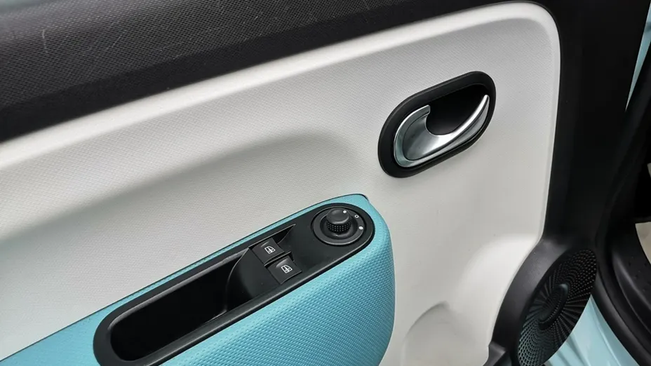 RENAULT Twingo -