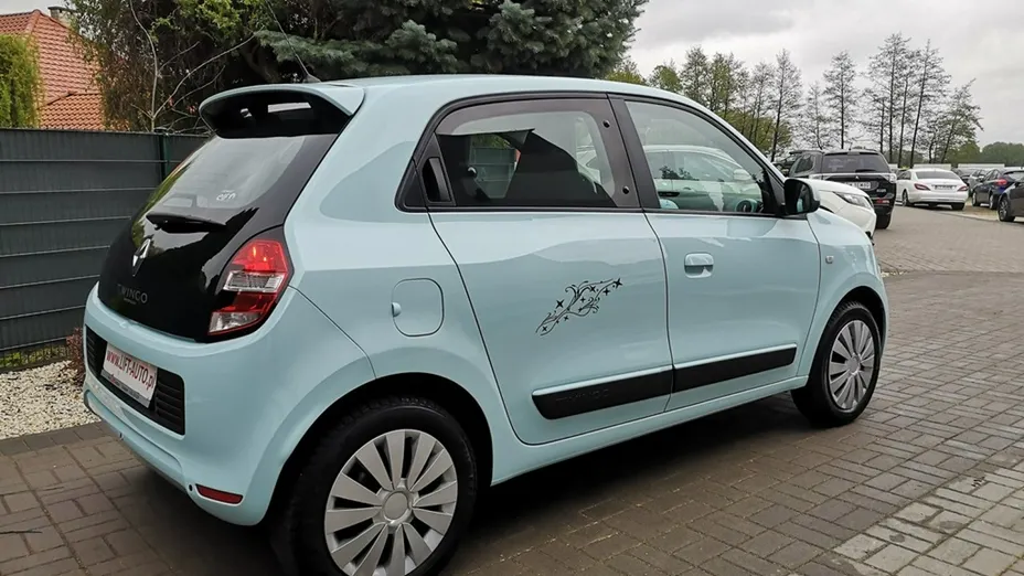 RENAULT Twingo -
