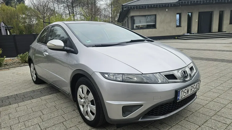 HONDA Civic -