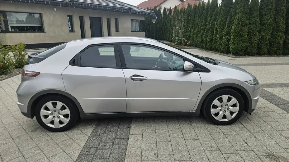 HONDA Civic -