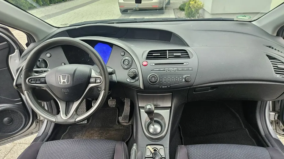 HONDA Civic -
