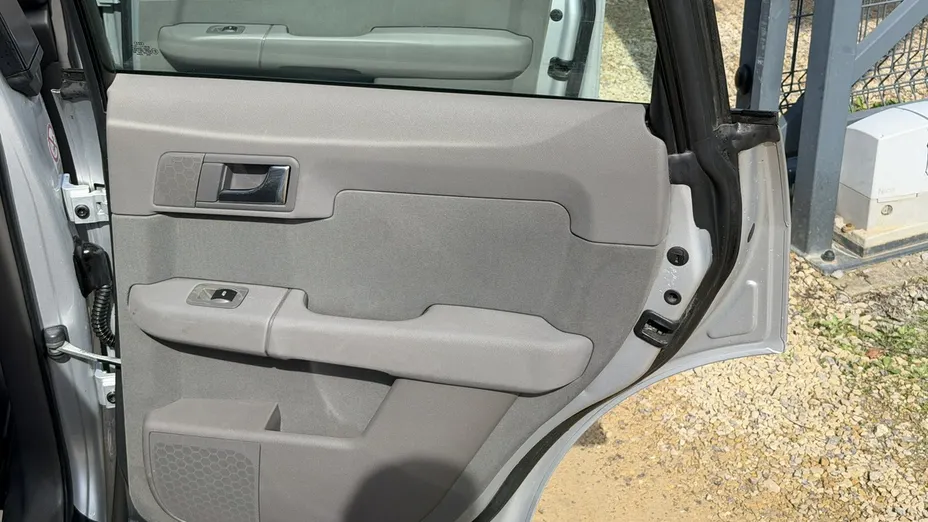 AUDI A2 -