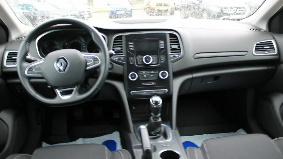RENAULT Megane -