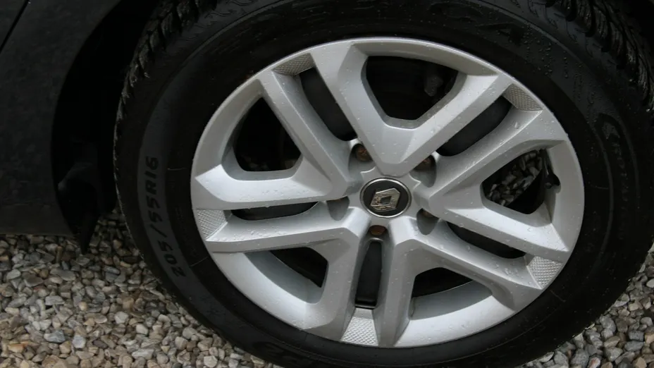 RENAULT Megane -