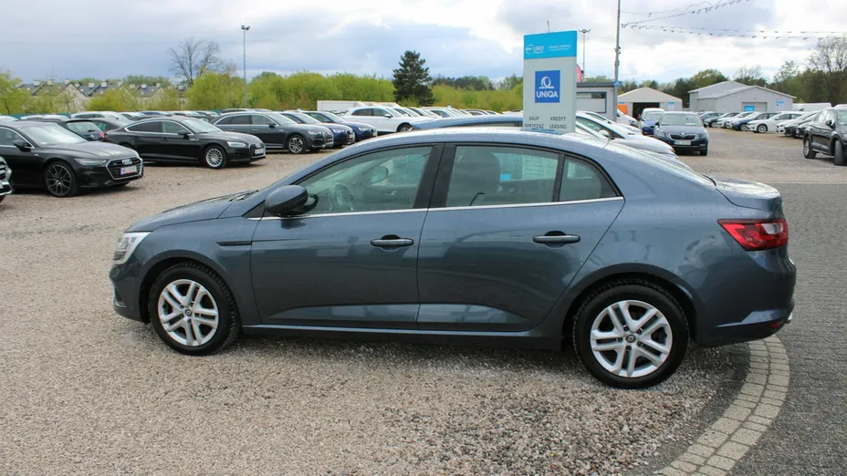 RENAULT Megane -