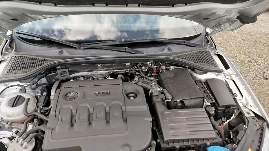 SKODA Octavia -