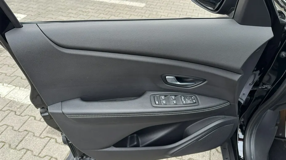 RENAULT Scenic -