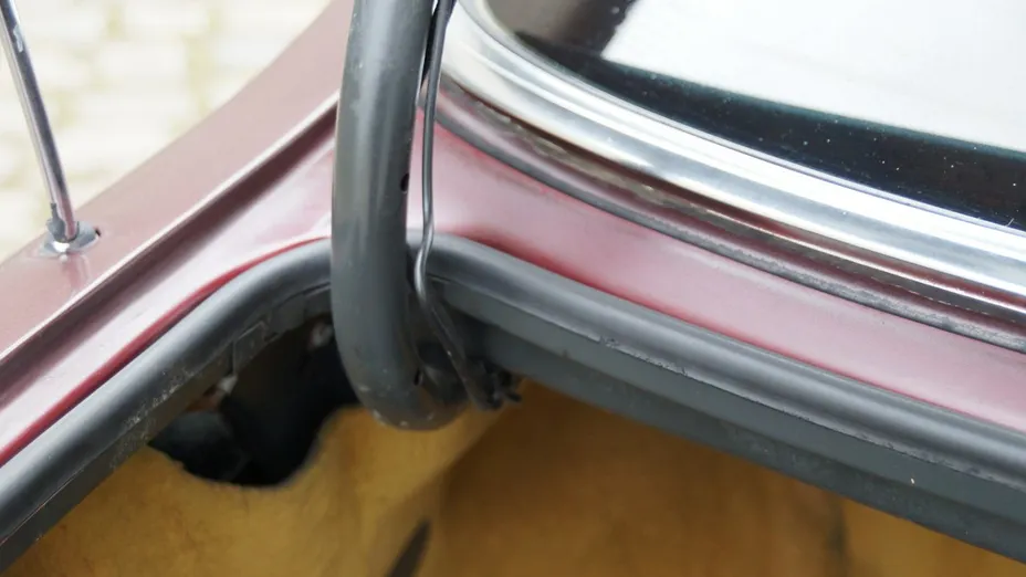 MERCEDES-BENZ S Klasa -