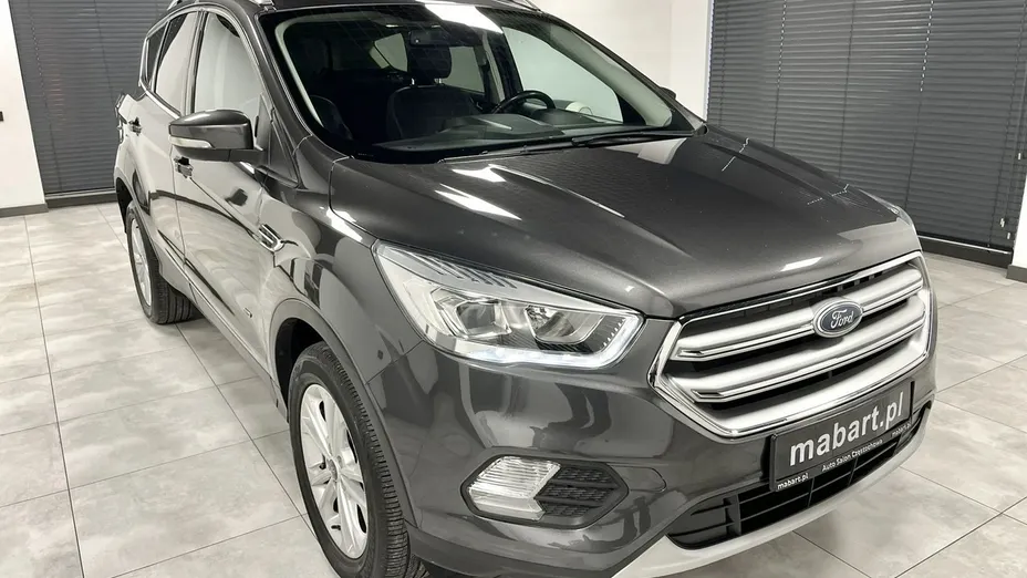 FORD Kuga -