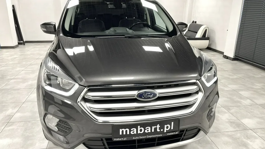 FORD Kuga -