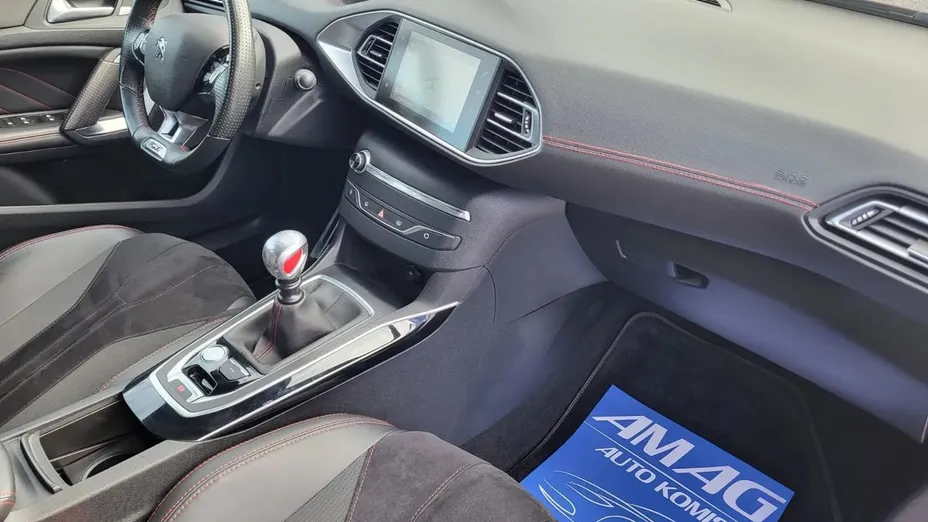 PEUGEOT 308 -