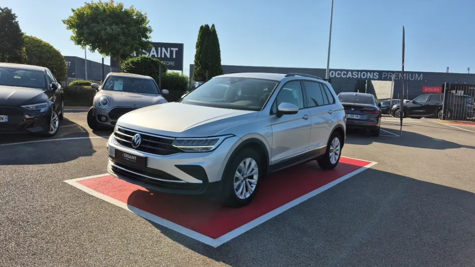 Volkswagen Tiguan -