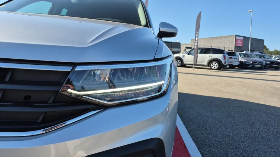 Volkswagen Tiguan -