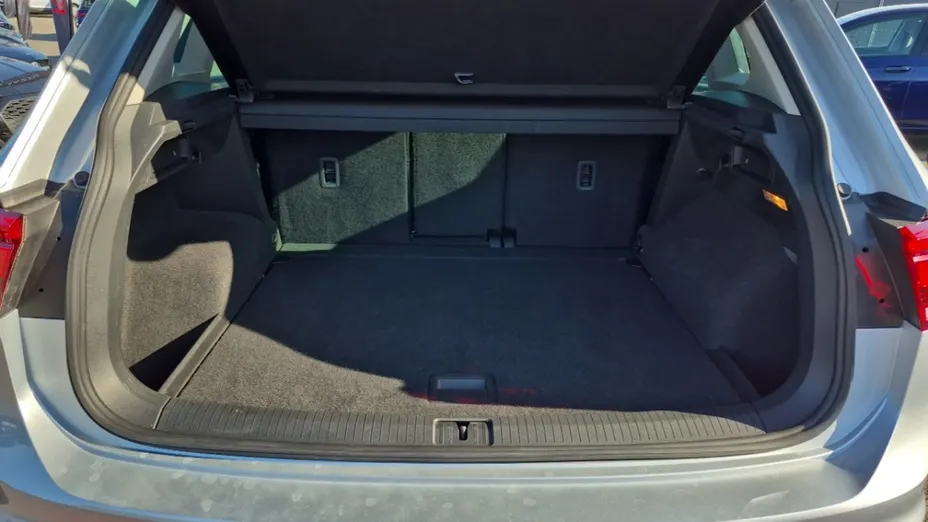 Volkswagen Tiguan -