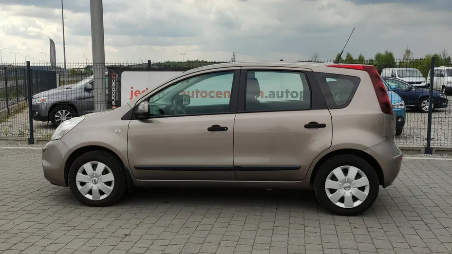 NISSAN Note -