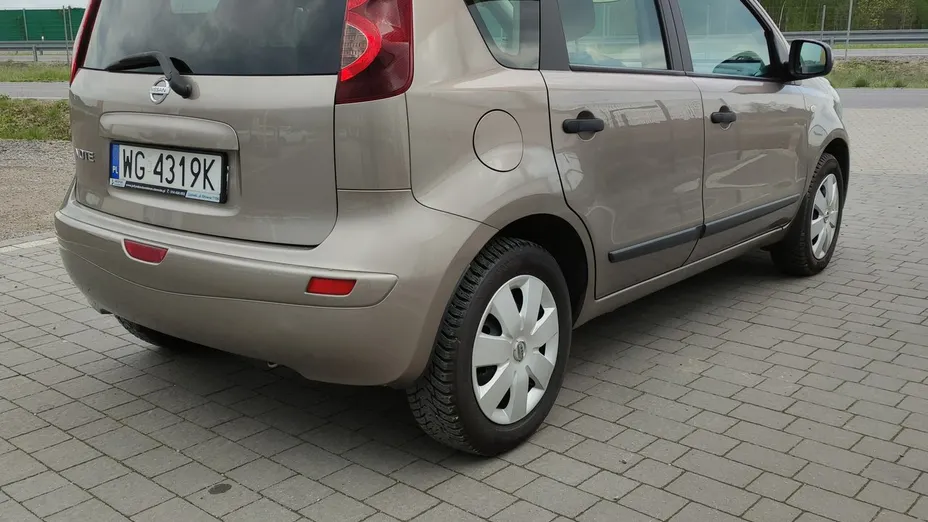 NISSAN Note -