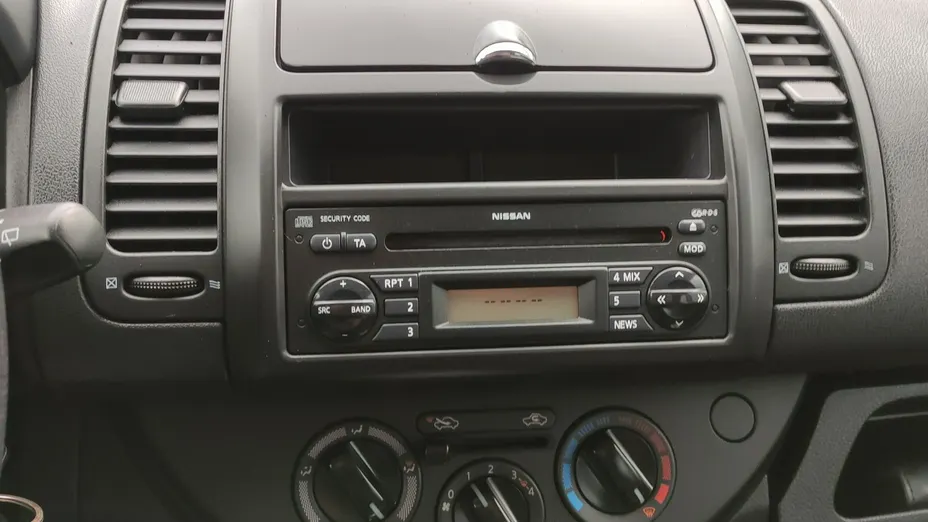 NISSAN Note -