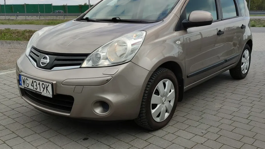 NISSAN Note -