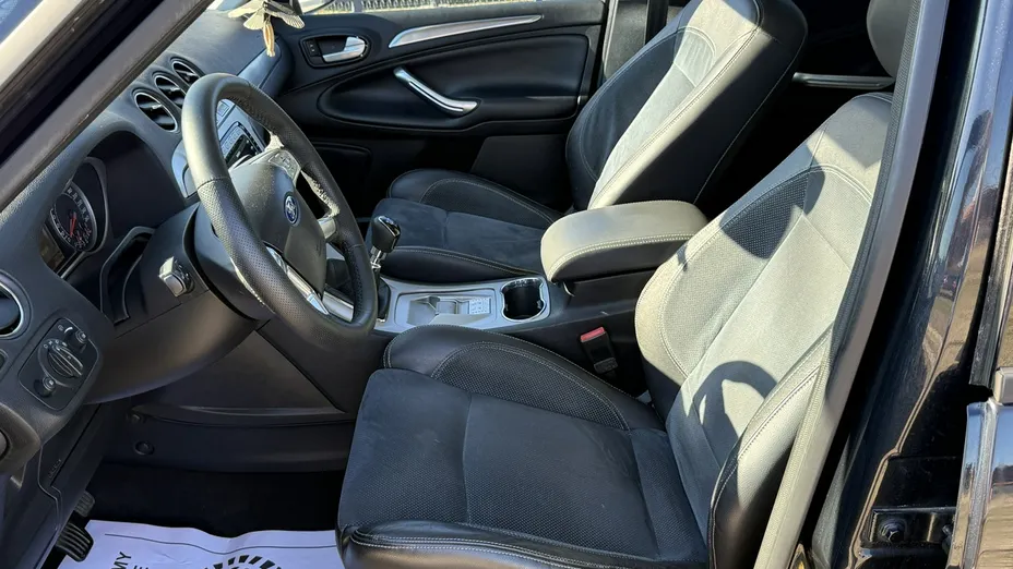 FORD S-MAX -