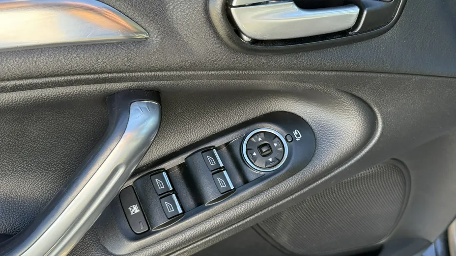 FORD S-MAX -
