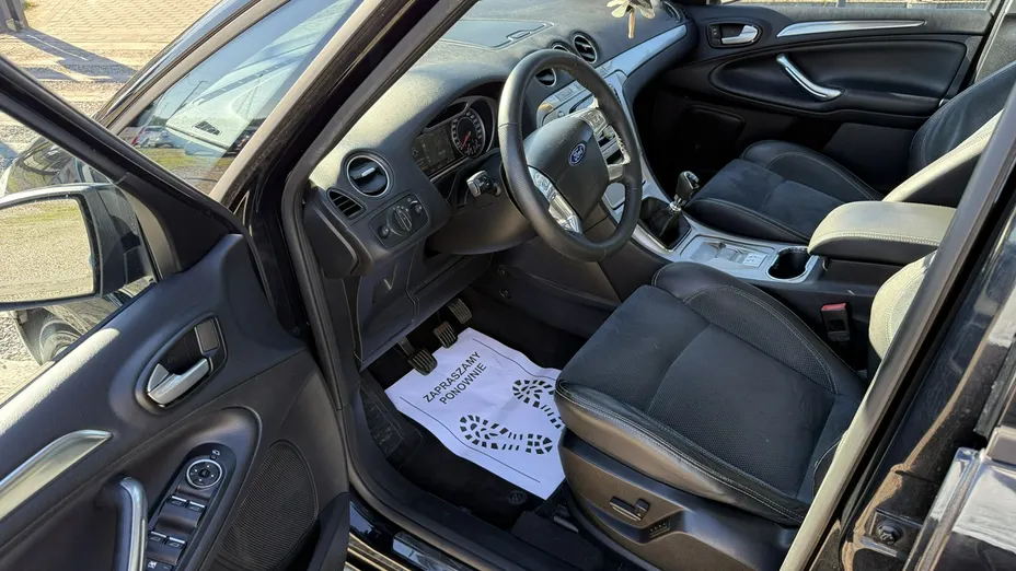 FORD S-MAX -
