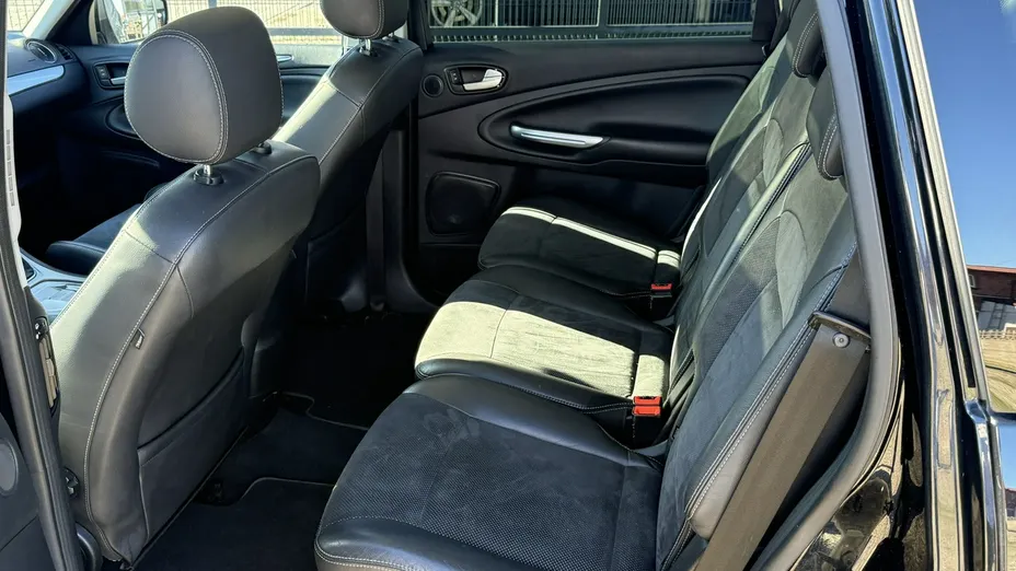 FORD S-MAX -