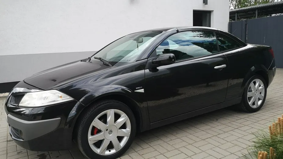 RENAULT Megane -