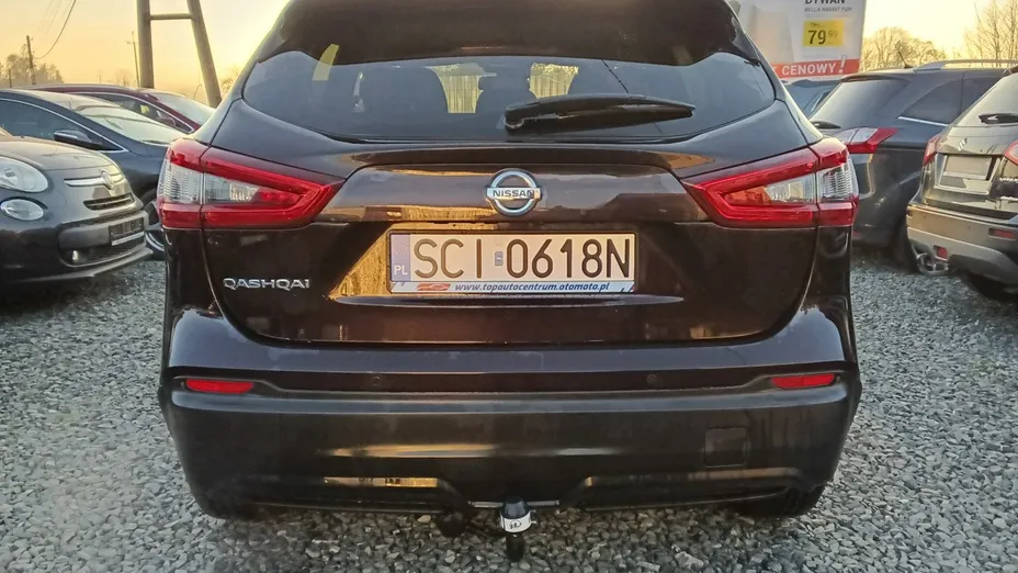NISSAN Qashqai -