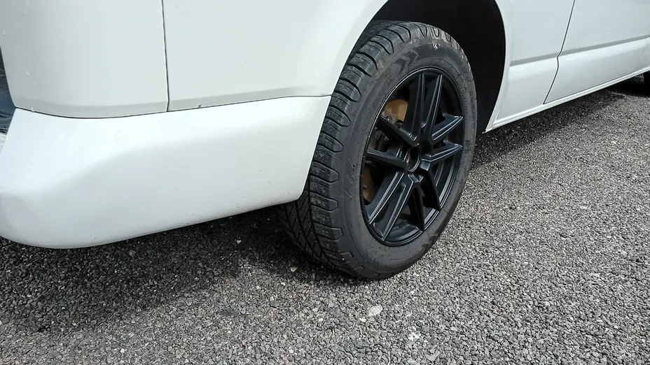 VOLKSWAGEN Caravelle -