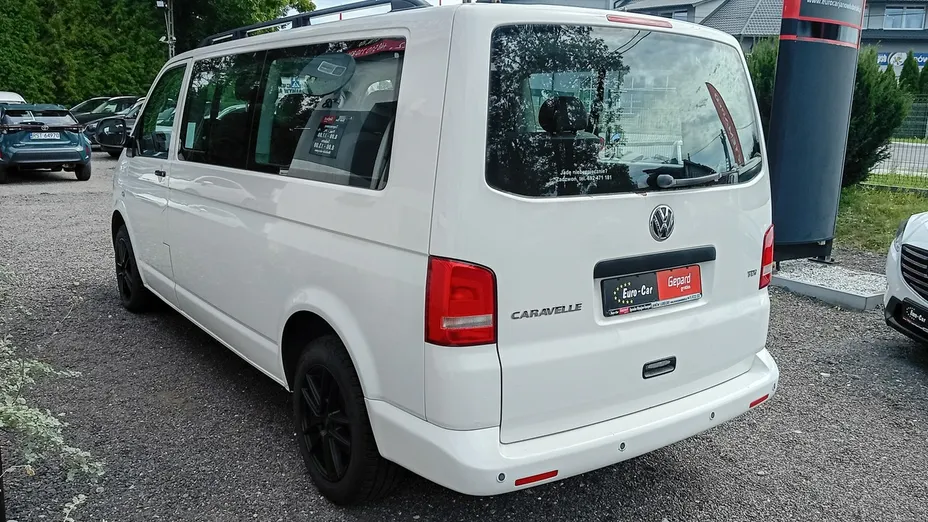 VOLKSWAGEN Caravelle -
