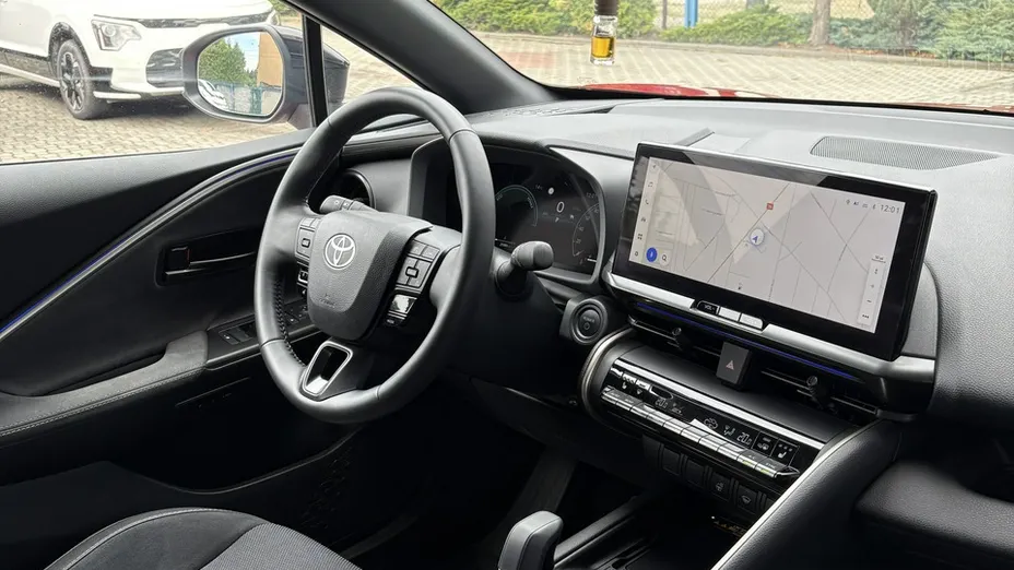 TOYOTA C-HR -