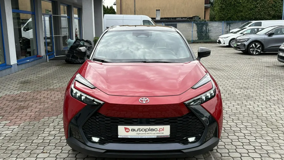 TOYOTA C-HR -