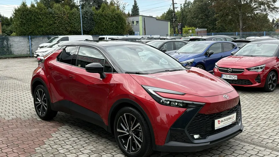 TOYOTA C-HR -